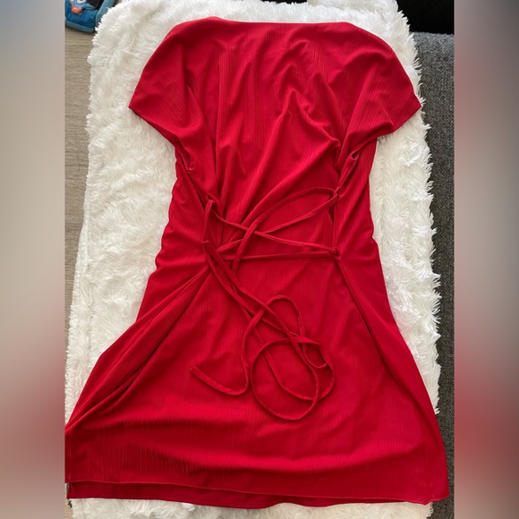 House of Harlow x Revolve - Picture 5 of 5